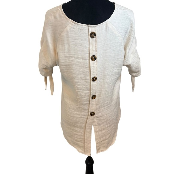 Frank Lyman | Natural Beige Cream Short Sleeve Tie Blouse with Button Back - Picture 3 of 7
